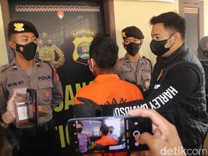 Selain Mencabuli, Ayah Bejat di Lampung Jual Anaknya untuk Bayar Utang Selain Mencabuli, Ayah Bejat di Lampung Jual Anaknya untuk Bayar Utang