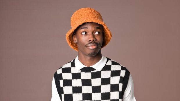 bucket hat