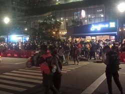 Citayam Fashion Week Masih Laku, Makin Malam Makin Ramai