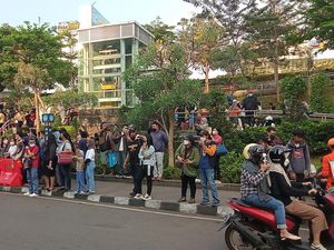 Dilarang di Zebra Cross, Model Citayam Fashion Week Pindah Catwalk di Trotoar