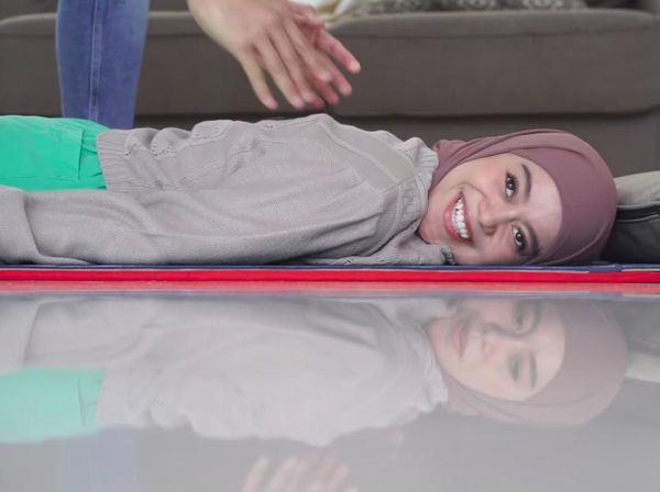 Kejanggalan Bayangan Lesti Kejora Tak Bergerak