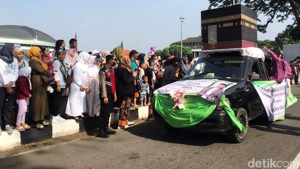 Meriahnya Pawai Tahun Baru Islam di Sukabumi