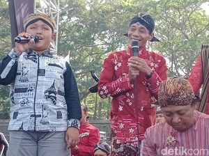 Diorbitkan Didi Kempot, Apa Kabar Penyanyi Campursari Cilik Difabel Arda? Diorbitkan Didi Kempot, Apa Kabar Penyanyi Campursari Cilik Difabel Arda?