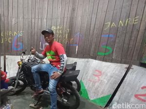 Kisah Sang Joki Geber Motor di Lintasan Tong Setan