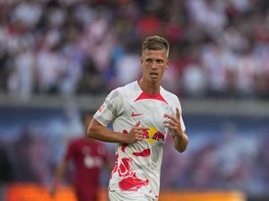 Cerdik! Ketika Dani Olmo Kelabui Lawan sampai Bikin Handball Cerdik! Ketika Dani Olmo Kelabui Lawan sampai Bikin Handball