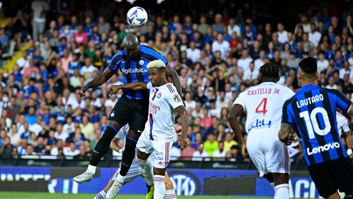 CESENA, ITALY - JULY 30: Romelu Lukaku of FC Internazionale in action during the Pre-season Friendly match between FC Internazionale and Olympique Lyonnaise at Dino Manuzzi Stadium on July 30, 2022 in Cesena, Italy. (Photo by Mattia Ozbot - Inter/Inter via Getty Images)