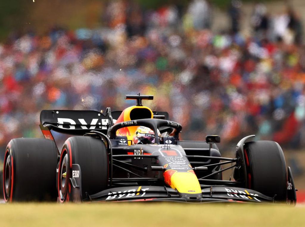 Hasil F1 GP Hungaria 2022: Verstappen Menang, Hamilton Kedua Hasil F1 GP Hungaria 2022: Verstappen Menang, Hamilton Kedua