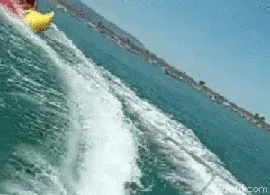 Serunya Naik Banana Boat di Batu Bintang Geopark Ciletuh