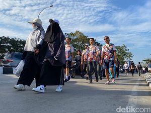 Peserta Jalan Sehat detikSulsel Putar Balik di CPI Makassar Peserta Jalan Sehat detikSulsel Putar Balik di CPI Makassar