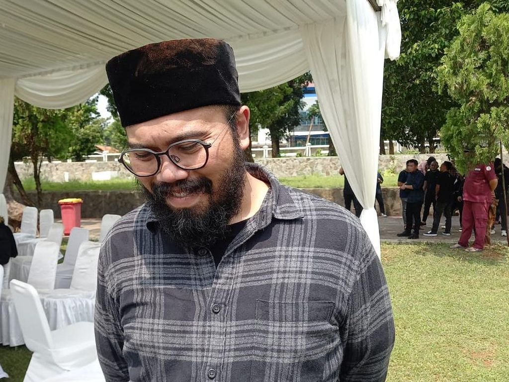 Duka Gitaris Dewa 19 Kehilangan Laksda (Purn) Herry Satrianegara Duka Gitaris Dewa 19 Kehilangan Laksda (Purn) Herry Satrianegara