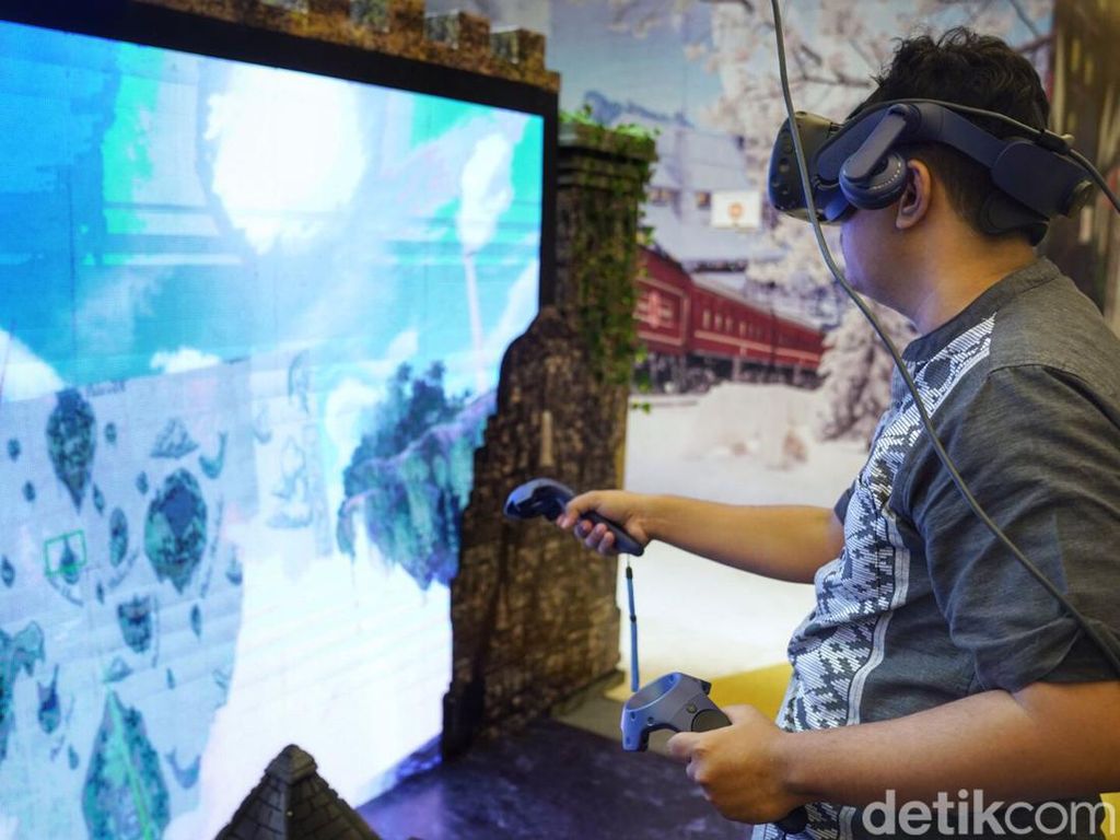 Keliling Indonesia dengan Teknologi VR di Festival Vokasi Surabaya