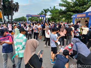 Ribuan Warga Bersiap Jalan Sehat Launching detiksulsel Ribuan Warga Bersiap Jalan Sehat Launching detiksulsel