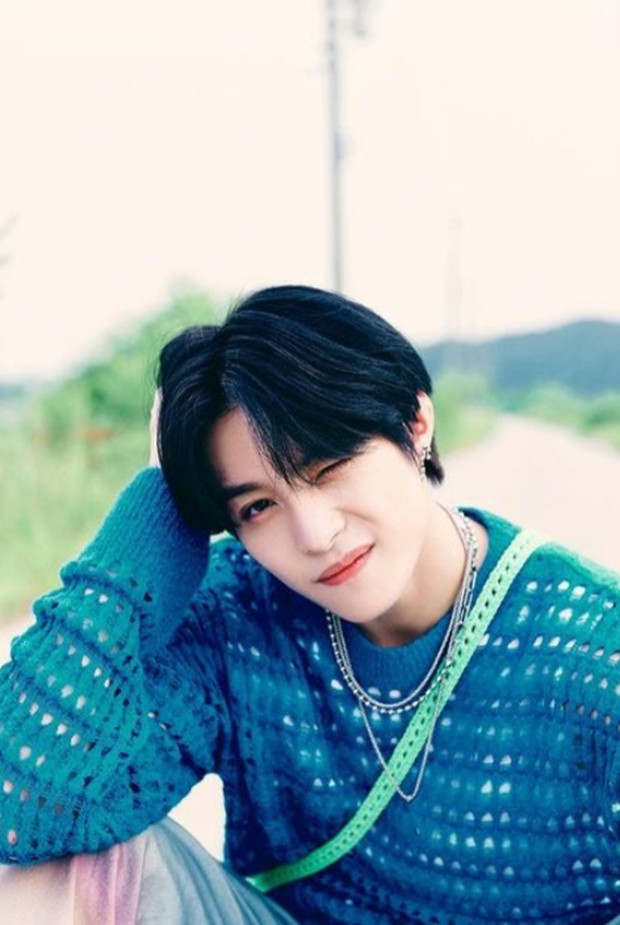 Yangyang dari NCT WayV adalah idol yang menonton film anime A Whisper Away/Foto: instagram.com/nct Dalam siaran langsung di media sosial beberapa waktu lalu, Yangyang pernah menceritakan film anime A Whisper Away dan menyukai film itu.
