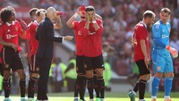 Tapi Cristiano Ronaldo justru memperlihatkan gelagat tidak enak. Foto: Getty Images/Jan Kruger