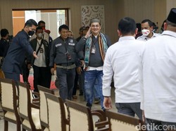 Tak Lolos Pendaftaran, Partai Farhat Abbas Salahkan Sipol KPU