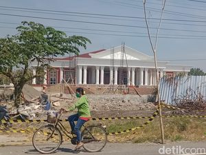 Gedung Rp 90 M Urung Dinamai Grha Megawati, Bupati Klaten: Kemarin Latah Gedung Rp 90 M Urung Dinamai Grha Megawati, Bupati Klaten: Kemarin Latah