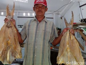 Langsung dari Ahlinya, Ini Tips Membeli Ikan Asin Jambal Roti