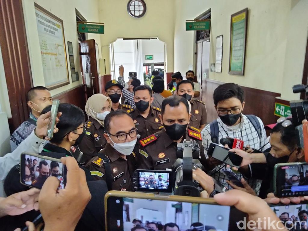 Jaksa Ungkap 3 Saksi Sidang Kasus Mas Bechi Perkuat Dakwaan Jaksa Ungkap 3 Saksi Sidang Kasus Mas Bechi Perkuat Dakwaan