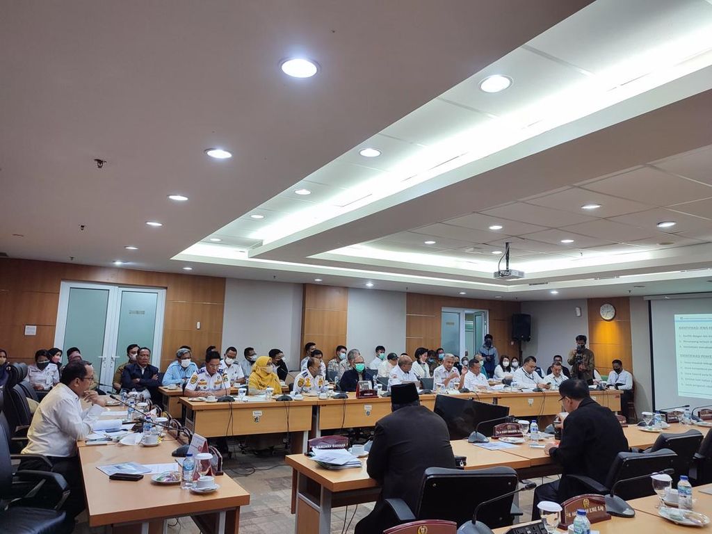Rapat dengan DPRD DKI, TransJakarta Klaim Sudah Jalani Rekomendasi KNKT