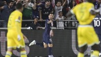 Lionel Messi main penuh di laga PSG kontra Nantes dalam laga Trophee des Champions di Tel Aviv, Senin (1/8) dini hari WIB. Messi bikin gol, PSG menang 4-0 (AP)