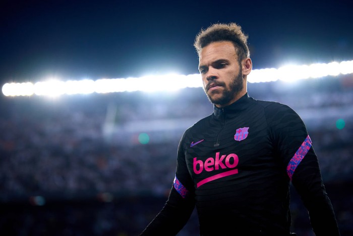 BARCELONA, SPAIN - APRIL 14: Martin Braithwaite of FC Barcelona leaves the pitch after warming up prior to the UEFA Europa League Quarter Final Leg Two match between FC Barcelona and Eintracht Frankfurt at Camp Nou on April 14, 2022 in Barcelona, Spain. (Photo by Alex Caparros - UEFA/UEFA via Getty Images)
