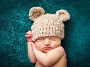 40 Nama Belakang Bayi Laki-laki Sesuai Abjad dan Artinya