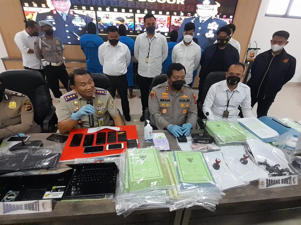 Mafia Tanah Salahgunakan PTSL di Bogor Dibongkar, Oknum BPN Ditangkap!