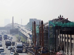 Biaya Bengkak, Proyek Kereta Cepat RI Jadi yang Termahal di Dunia?