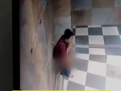 Polisi Buru Remaja yang Viral BAB di Tempat Wudu Masjid Jember