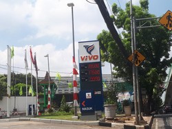 Antrean Panjang di SPBU Vivo Usai Pertalite Naik, Pertamina Bilang Begini