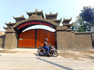 Nasib 100-an Santri Padepokan Gus Samsudin di Blitar Usai Ditutup Nasib 100-an Santri Padepokan Gus Samsudin di Blitar Usai Ditutup