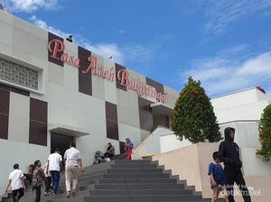 Enak Juga Memanjakan Mata di Pasa Ateh Bukittinggi Enak Juga Memanjakan Mata di Pasa Ateh Bukittinggi