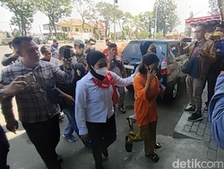 Tak Hanya Live Porno di IG, Gadis Garut Jual Konten Bugil Via Telegram