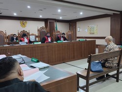 Terdakwa Dono Purwoko Dituntut 4 Tahun Penjara di Kasus Korupsi IPDN