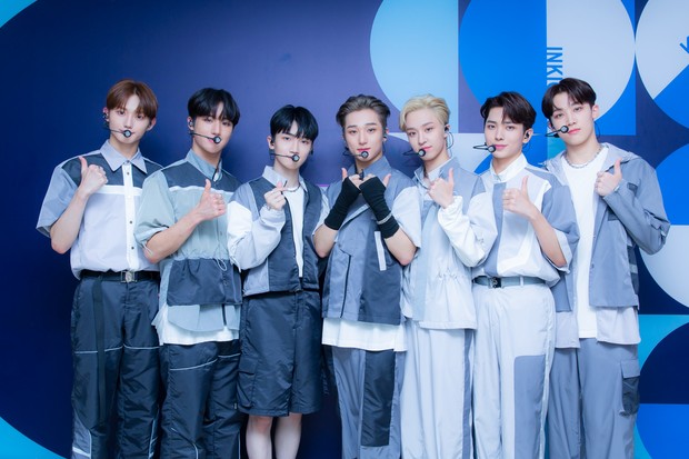 ATBO sesudah tampil di Inkigayo / Foto : twitter.com/kpop_sbs