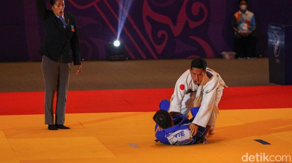 Bayu Pangestu Aji Rebut Emas Judo ASEAN Para Games 2022