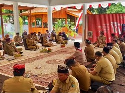 Bupati Ipuk Gesah Bareng Para Kades Bahas Pembangunan Desa