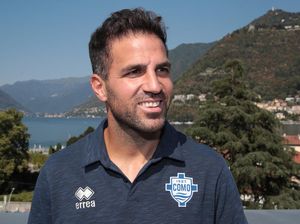 Resmi: Fabregas Kini Pelatih Kepala Como Sepenuhnya Resmi: Fabregas Kini Pelatih Kepala Como Sepenuhnya