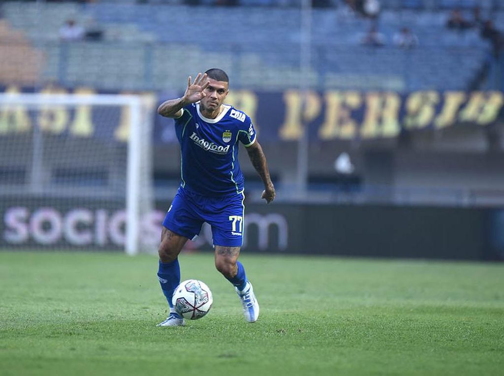 Susunan Pemain Persib Bandung Vs PSIS: Ciro Alves Comeback!