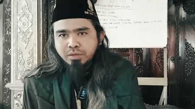 Selebriti TikTok yang Direkam Saat Rawat Marah dan Bocorkan Tarif Latihan Gus Samsudin