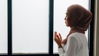 5 Hal yang Menjadi Penghalang Terkabulnya Doa