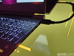Tips Menghemat Baterai Laptop, Nggak Perlu Panik Cari Colokan