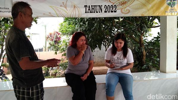 Melihat Aktivitas Kades Sultan Antirentenir di Majalengka