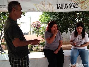 Melihat Aktivitas Kades Sultan Antirentenir di Majalengka Melihat Aktivitas Kades Sultan Antirentenir di Majalengka