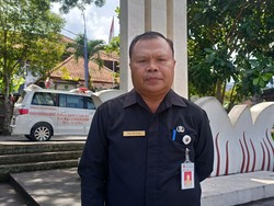 Karangasem Kekurangan 1.050 Guru SD dan SMP