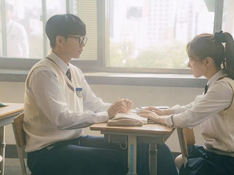 Lee Seung Gi dan Lee Se Young dalam 'Love According to the Law'