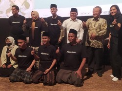 Tujuan Lola Amaria Bantu Distribusi Film Pesantren