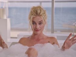 Margot Robbie 525 Detik Tampil Tanpa Baju di Film