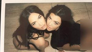 Megan Fox Foto Intim Bareng Kourtney Kardashian