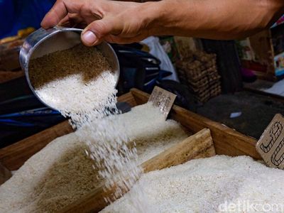 Menengok Pasar Beras saat Inflasi Cetak Rekor